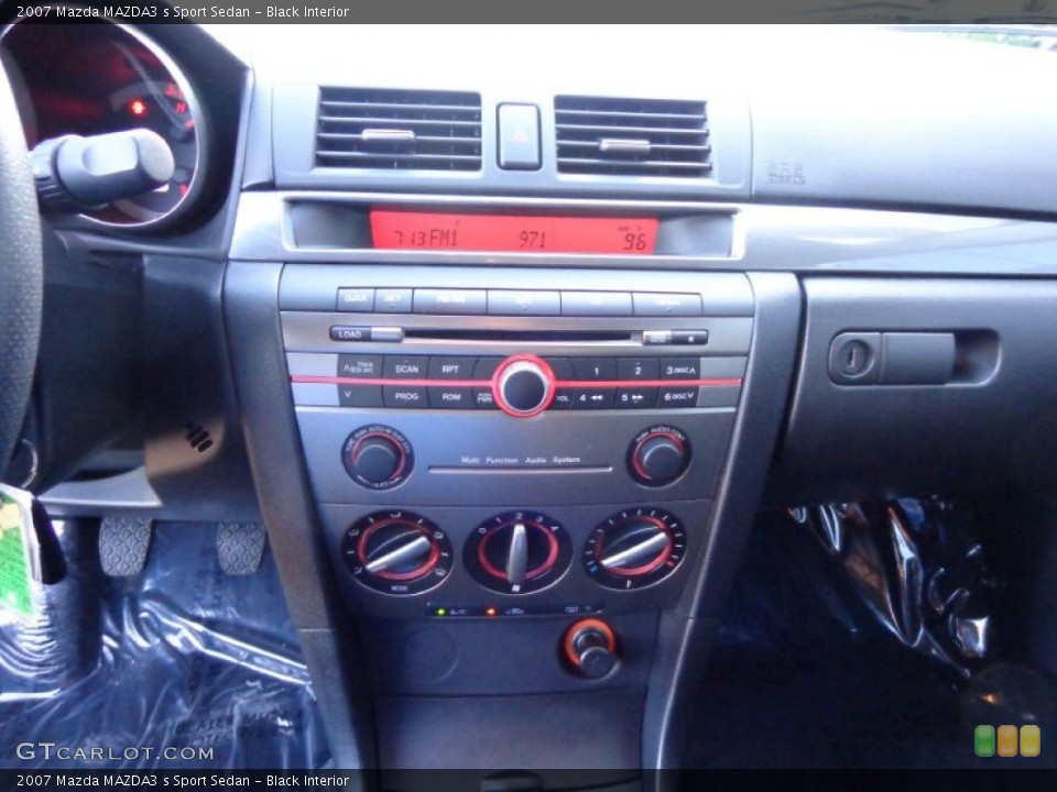 Black Interior Controls for the 2007 Mazda MAZDA3 s Sport Sedan #83130094