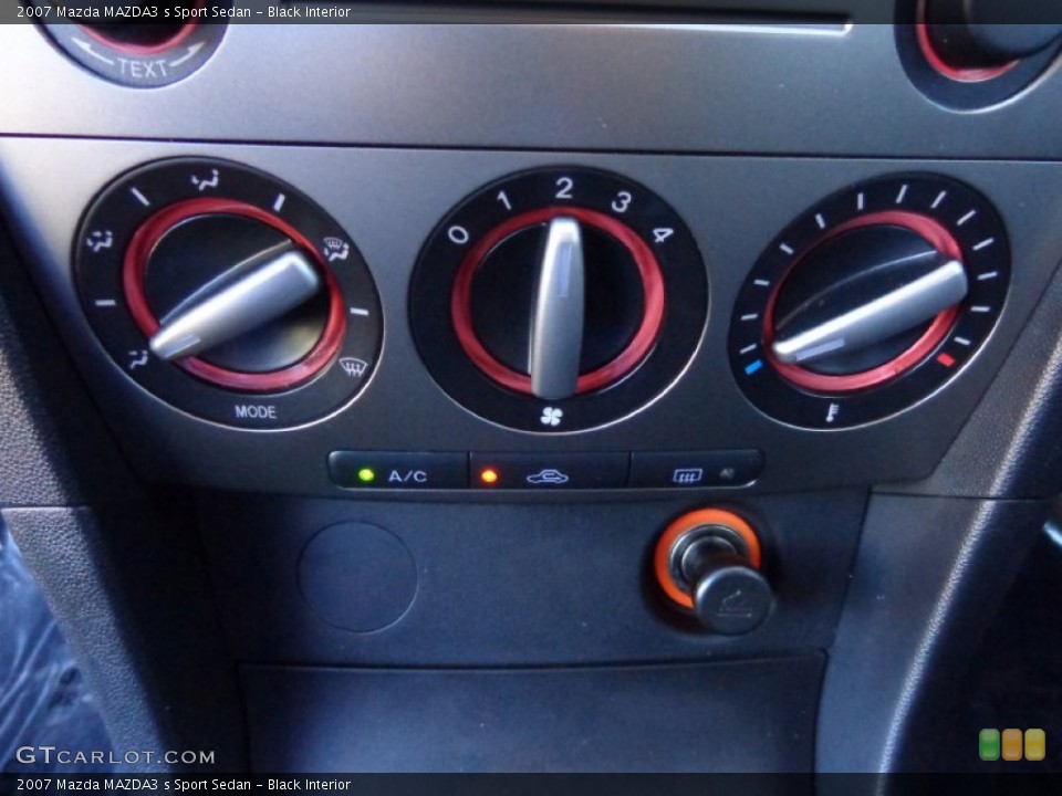 Black Interior Controls for the 2007 Mazda MAZDA3 s Sport Sedan #83130168