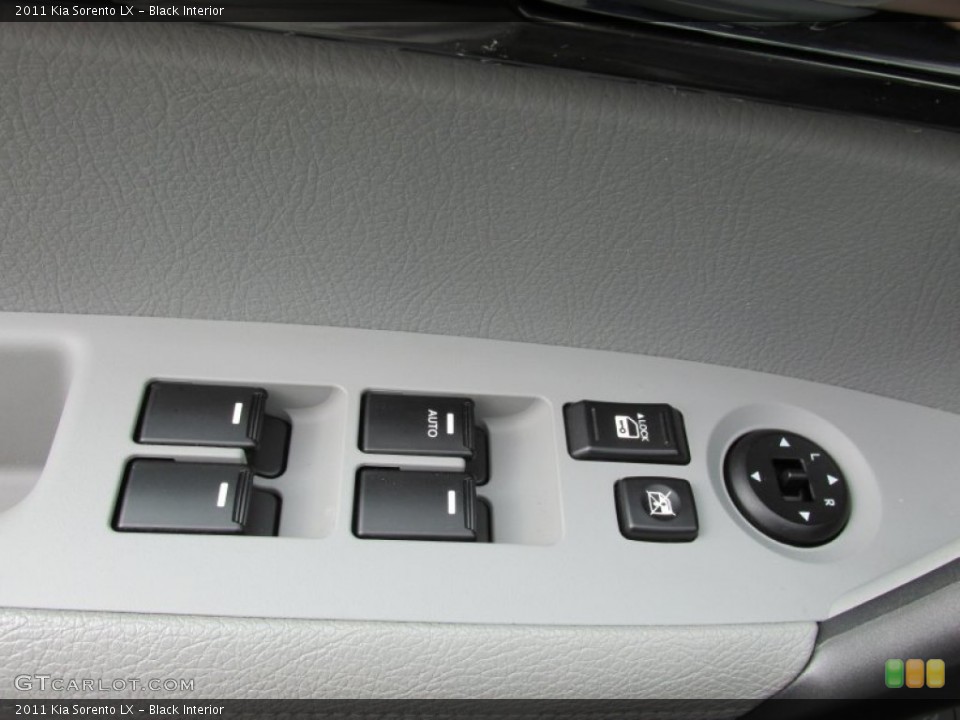 Black Interior Controls for the 2011 Kia Sorento LX #83134709