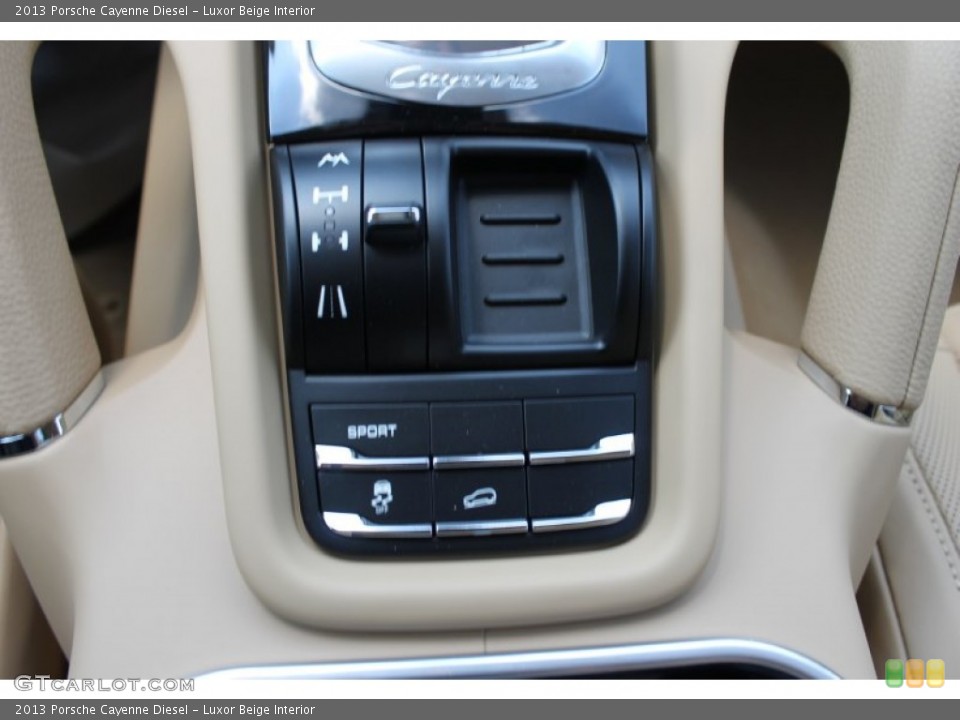 Luxor Beige Interior Controls for the 2013 Porsche Cayenne Diesel #83137221