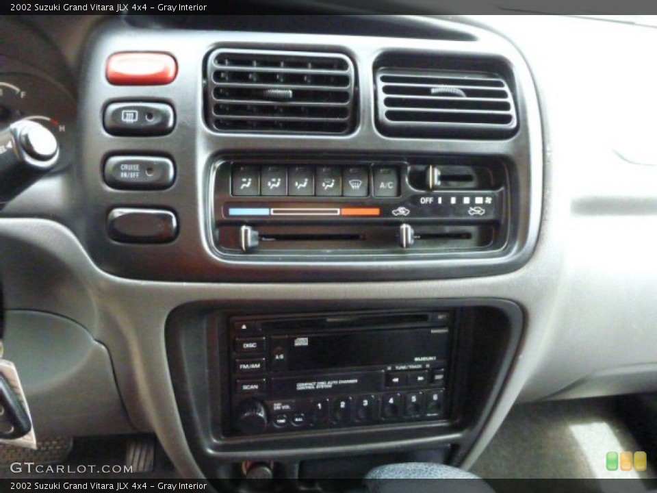 Gray Interior Controls for the 2002 Suzuki Grand Vitara JLX 4x4 #83161000