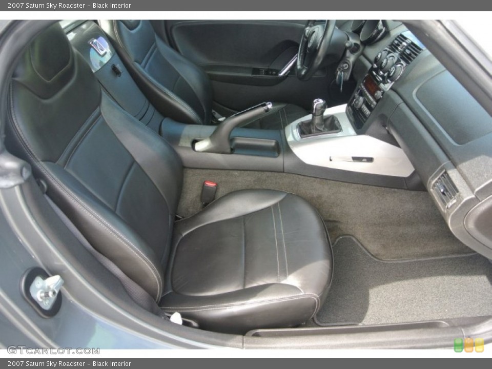 Black Interior Front Seat for the 2007 Saturn Sky Roadster #83165029