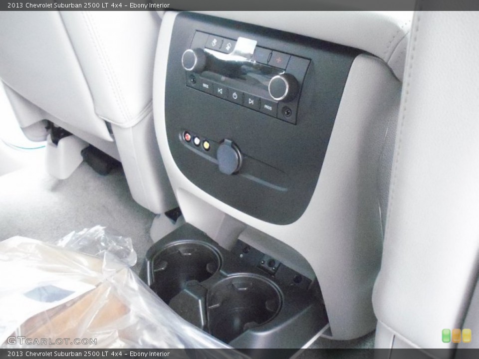 Ebony Interior Controls for the 2013 Chevrolet Suburban 2500 LT 4x4 #83195362