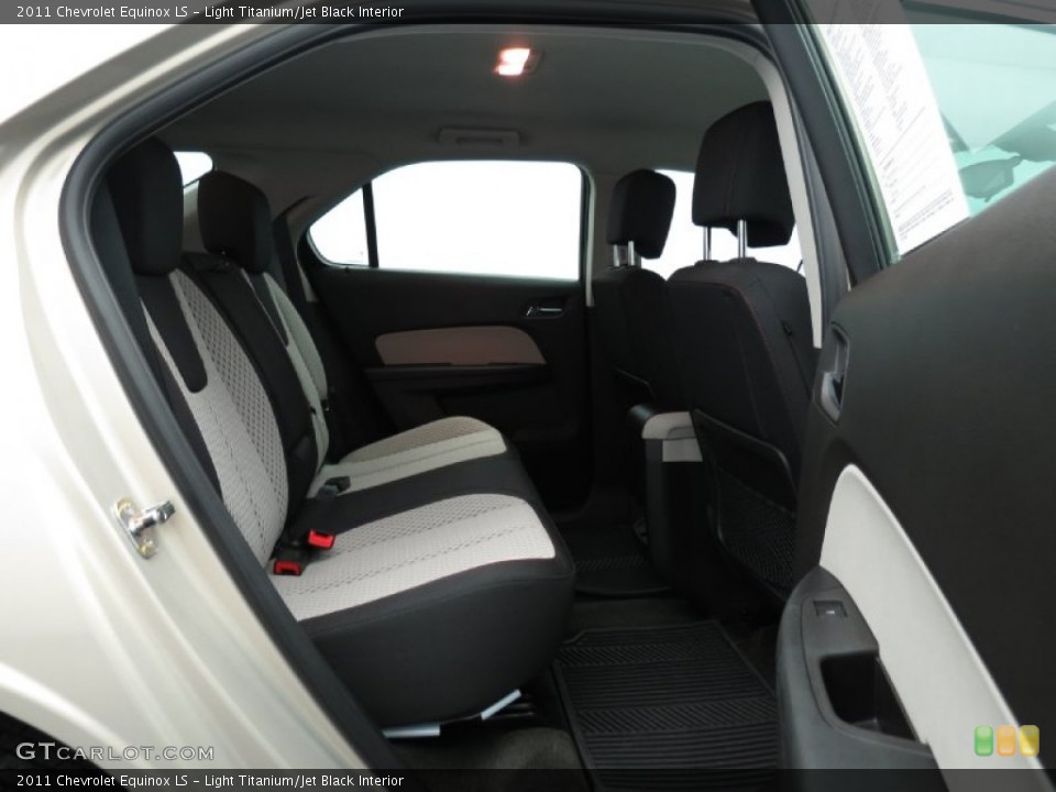 Light Titanium/Jet Black Interior Rear Seat for the 2011 Chevrolet Equinox LS #83214893