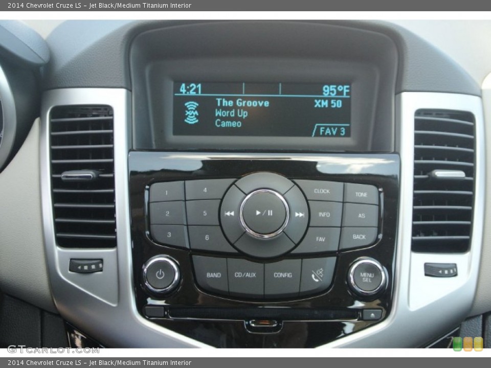 Jet Black/Medium Titanium Interior Controls for the 2014 Chevrolet Cruze LS #83220781