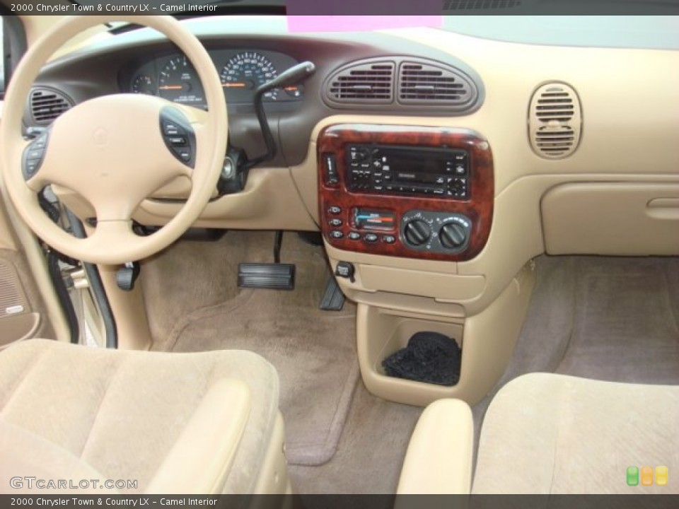 Camel Interior Dashboard for the 2000 Chrysler Town & Country LX #83224040