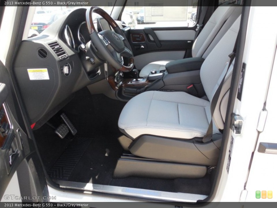 Black/Grey Interior Photo for the 2013 Mercedes-Benz G 550 #83224223