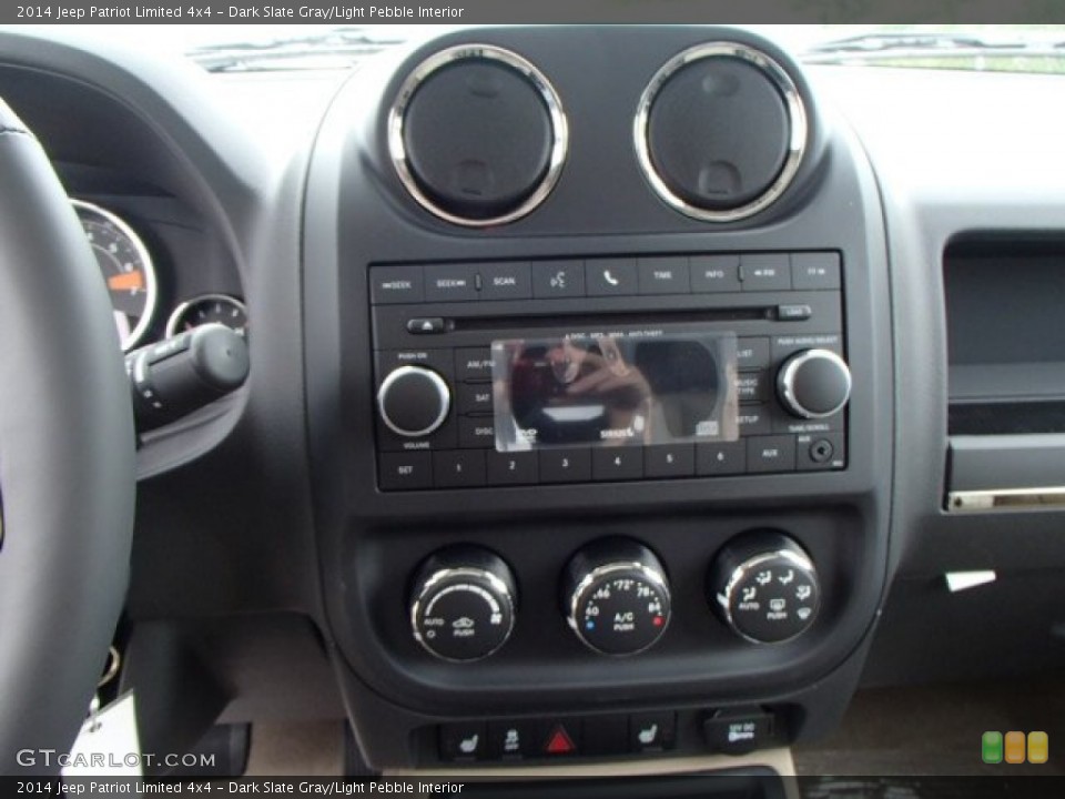 Dark Slate Gray/Light Pebble Interior Controls for the 2014 Jeep Patriot Limited 4x4 #83228407