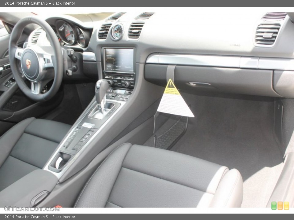 Black Interior Dashboard for the 2014 Porsche Cayman S #83232985