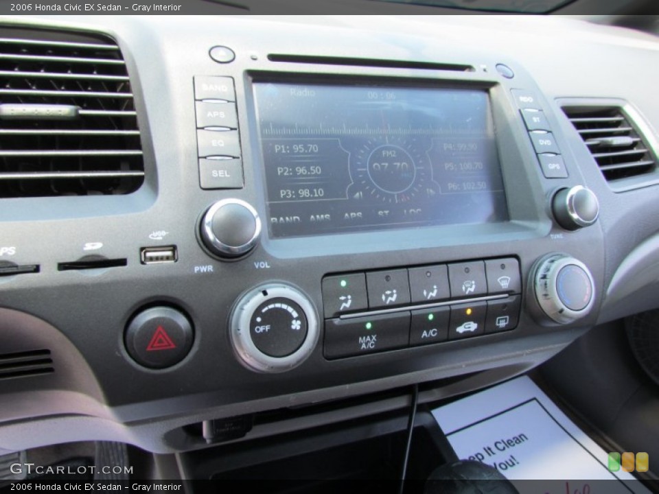 Gray Interior Controls for the 2006 Honda Civic EX Sedan #83234470