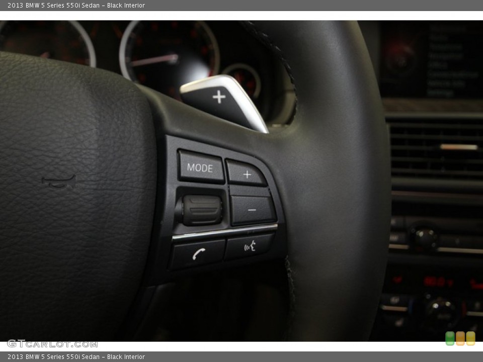 Black Interior Controls for the 2013 BMW 5 Series 550i Sedan #83240428