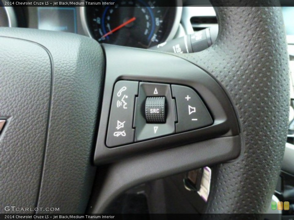 Jet Black/Medium Titanium Interior Controls for the 2014 Chevrolet Cruze LS #83242720