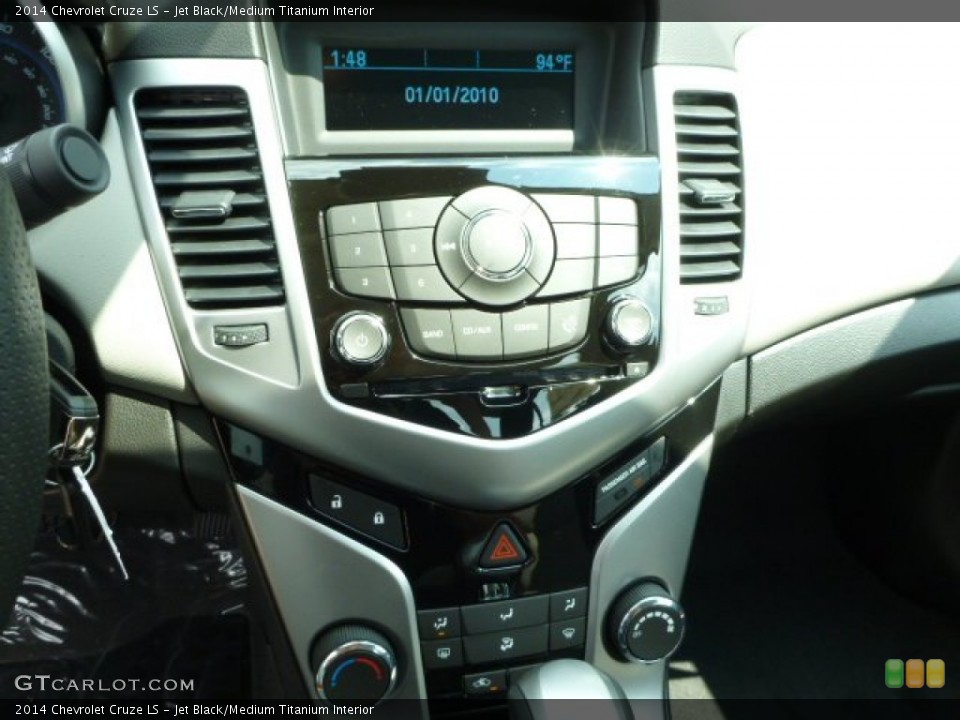 Jet Black/Medium Titanium Interior Controls for the 2014 Chevrolet Cruze LS #83242736