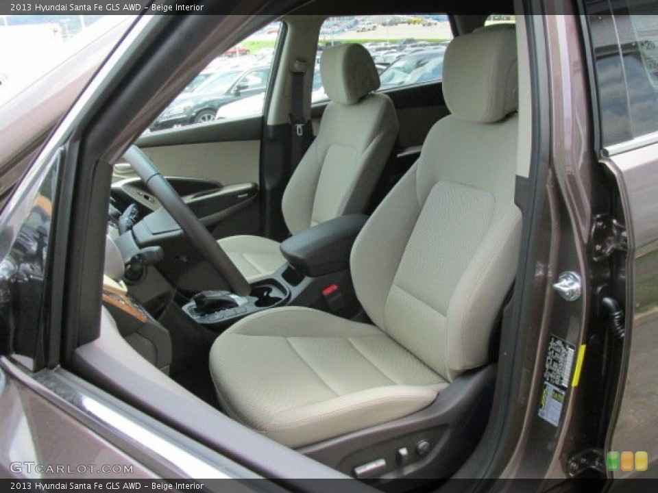 Beige Interior Front Seat for the 2013 Hyundai Santa Fe GLS AWD #83255402