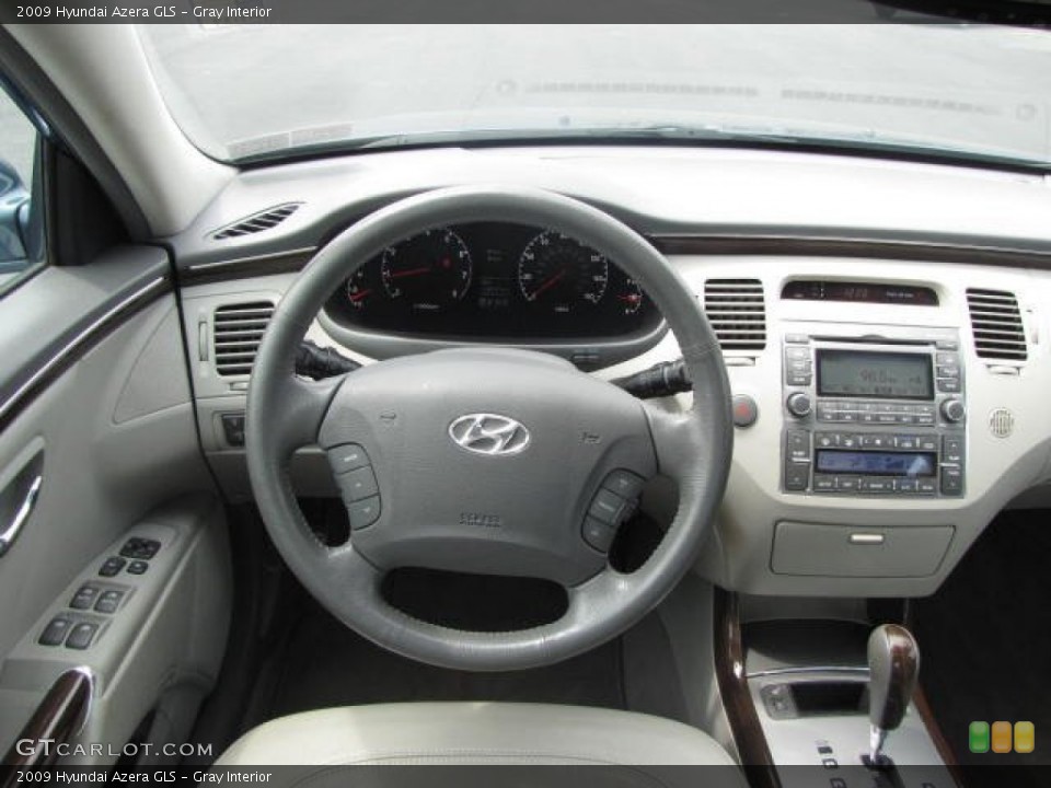 Gray Interior Dashboard for the 2009 Hyundai Azera GLS #83259731
