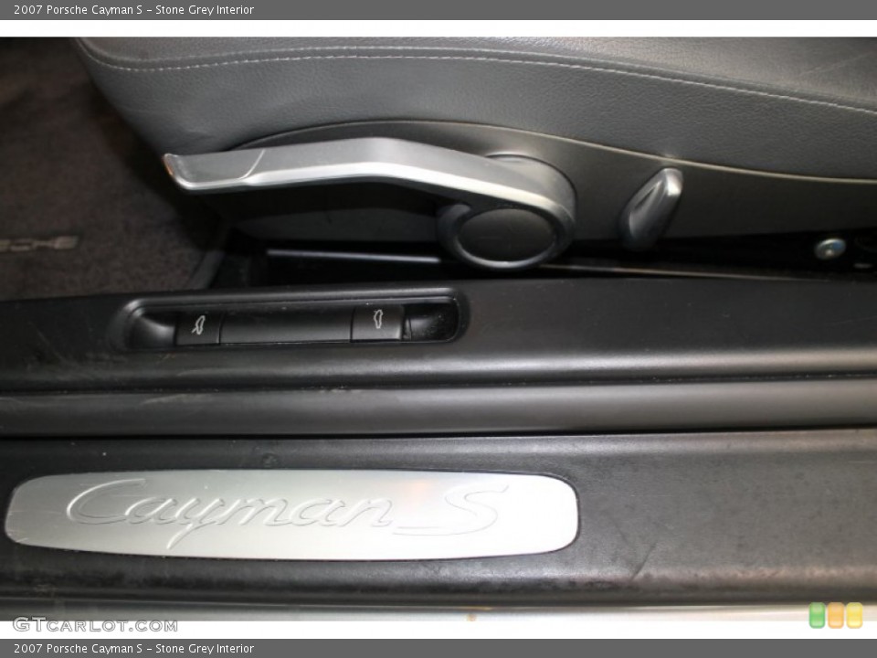 Stone Grey Interior Controls for the 2007 Porsche Cayman S #83274923