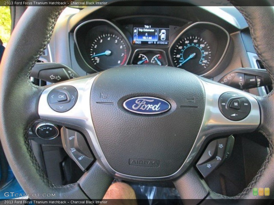 Charcoal Black Interior Controls for the 2013 Ford Focus Titanium Hatchback #83293546