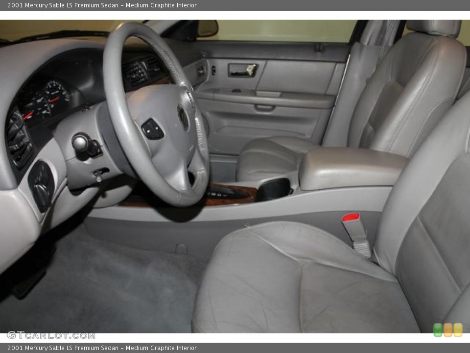 Medium Graphite Interior Photo for the 2001 Mercury Sable LS Premium Sedan #83297211