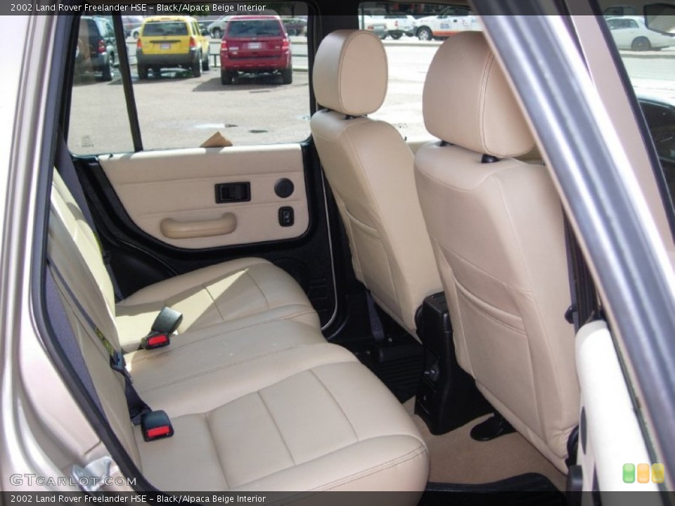 Black/Alpaca Beige Interior Rear Seat for the 2002 Land Rover Freelander HSE #83301723