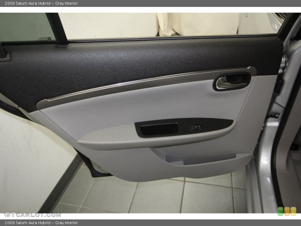 Gray Interior Door Panel for the 2009 Saturn Aura Hybrid #83311613