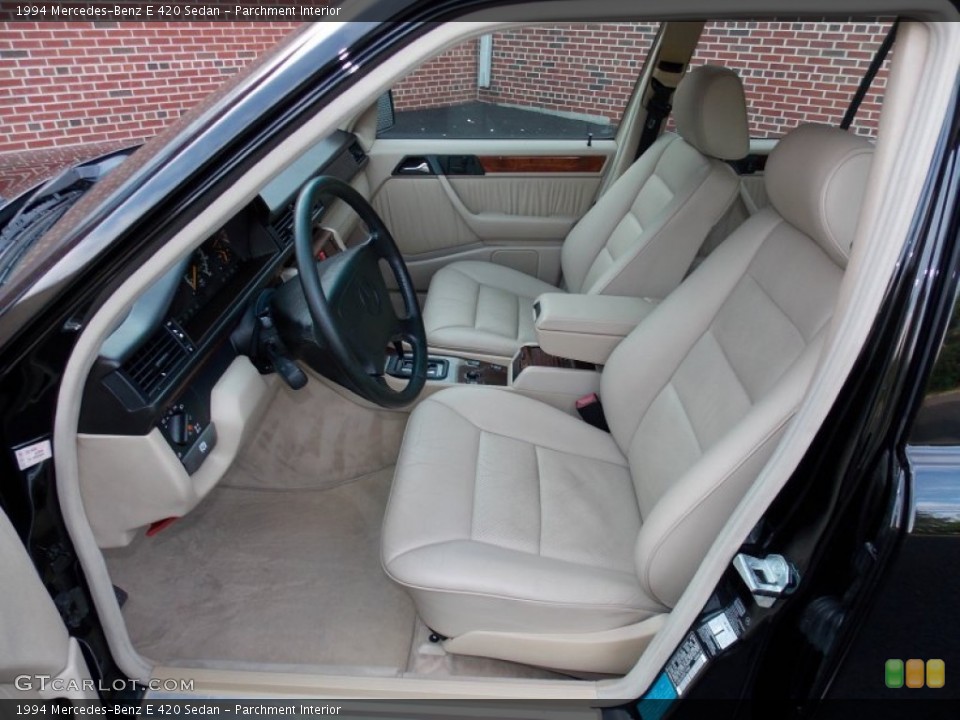 Parchment Interior Photo for the 1994 Mercedes-Benz E 420 Sedan #83318005