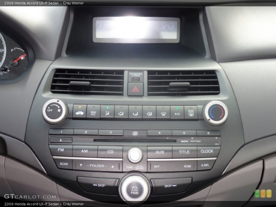 Gray Interior Controls for the 2009 Honda Accord LX-P Sedan #83335560