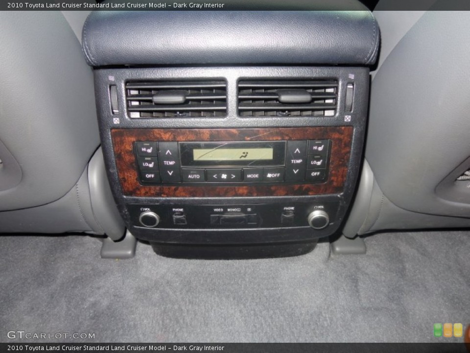 Dark Gray Interior Controls for the 2010 Toyota Land Cruiser  #83335830
