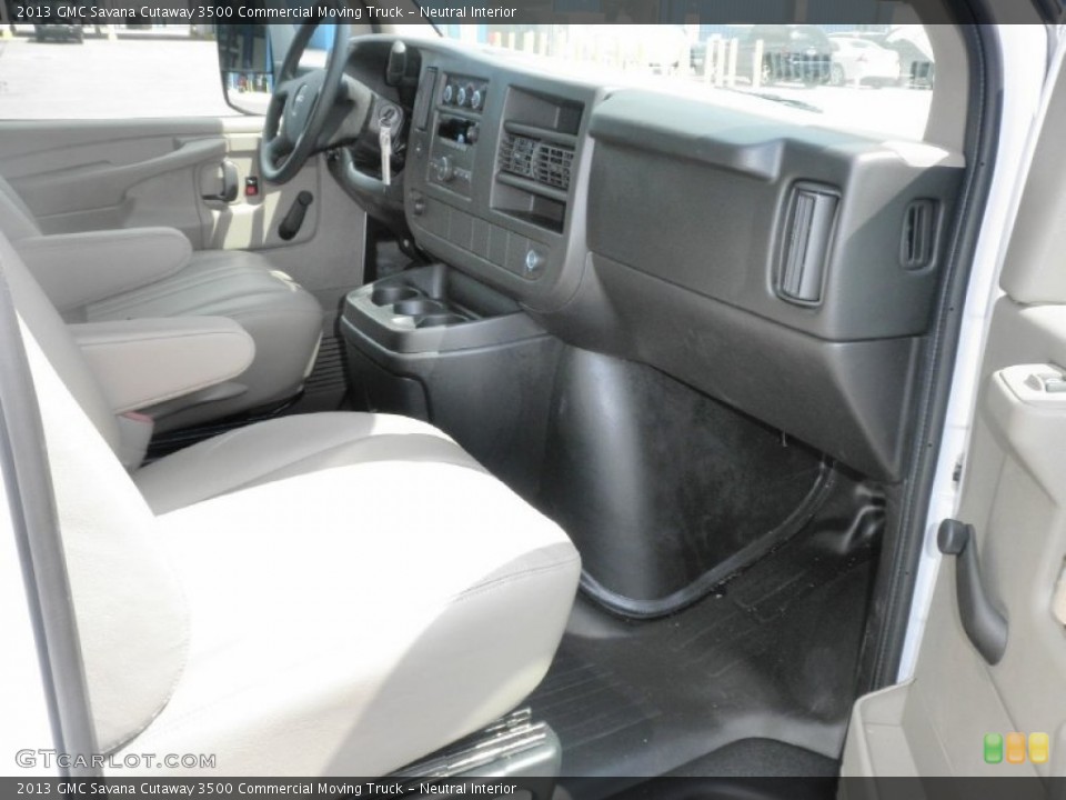 Neutral Interior Photo for the 2013 GMC Savana Cutaway 3500 Commercial Moving Truck #83343124