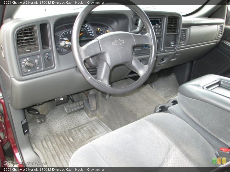 Medium Gray Interior Prime Interior for the 2003 Chevrolet Silverado 1500 LS Extended Cab #83344176
