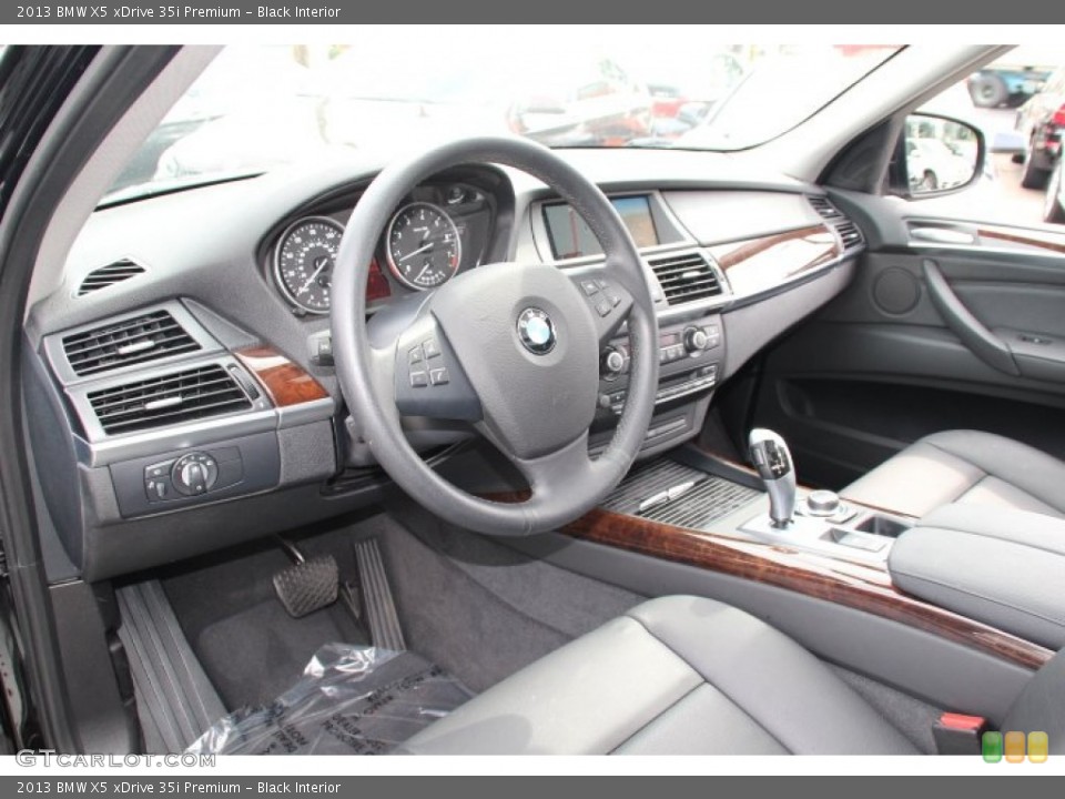 Black Interior Photo for the 2013 BMW X5 xDrive 35i Premium #83348575