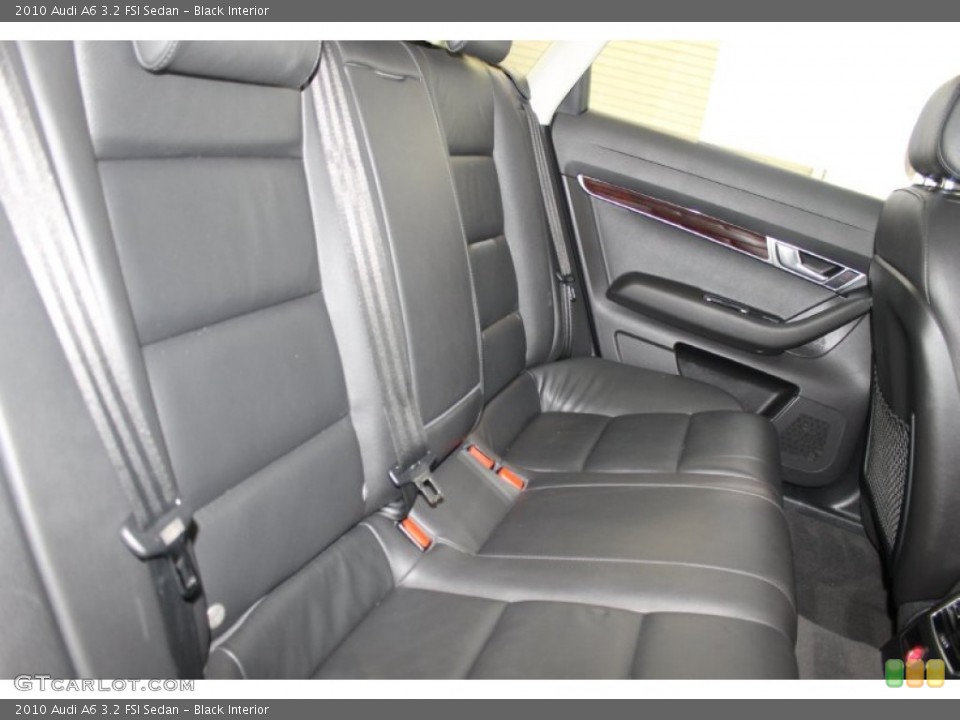 Black Interior Rear Seat for the 2010 Audi A6 3.2 FSI Sedan #83348761