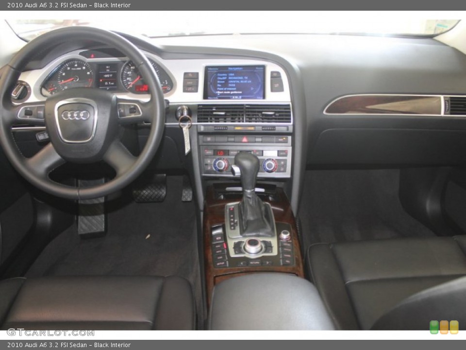 Black Interior Dashboard for the 2010 Audi A6 3.2 FSI Sedan #83348773