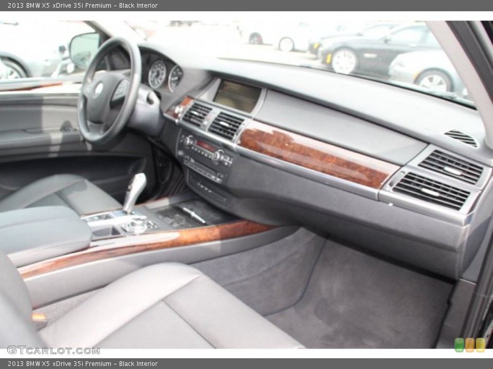 Black Interior Dashboard for the 2013 BMW X5 xDrive 35i Premium #83348872