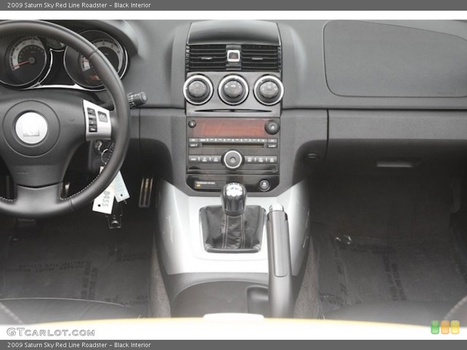 Black Interior Dashboard for the 2009 Saturn Sky Red Line Roadster #83354758