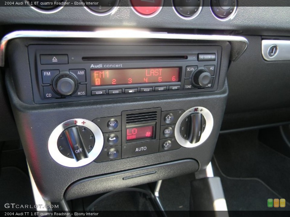 Ebony Interior Controls for the 2004 Audi TT 1.8T quattro Roadster #83361061