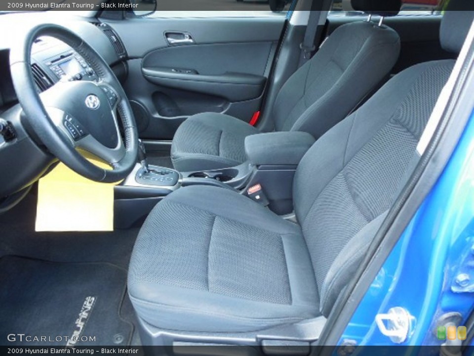Black Interior Photo for the 2009 Hyundai Elantra Touring #83362117