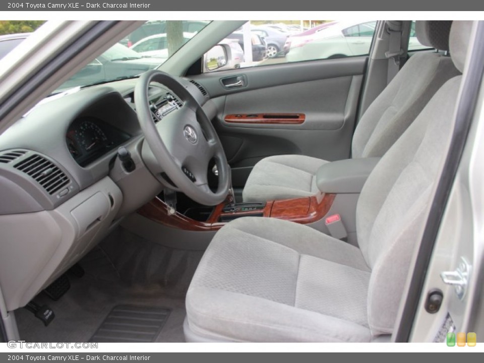 Dark Charcoal Interior Photo for the 2004 Toyota Camry XLE #83368435