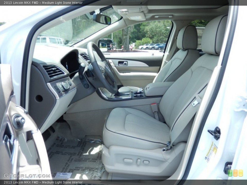 Medium Light Stone Interior Photo for the 2013 Lincoln MKX FWD #83399551