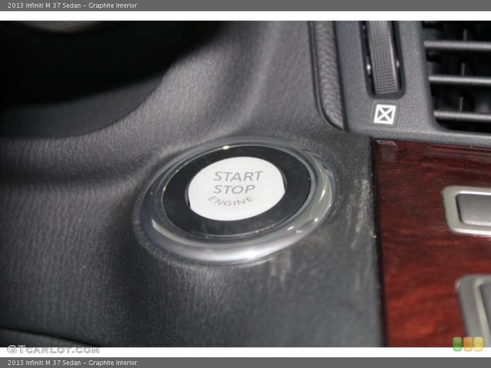 Graphite Interior Controls for the 2013 Infiniti M 37 Sedan #83419077