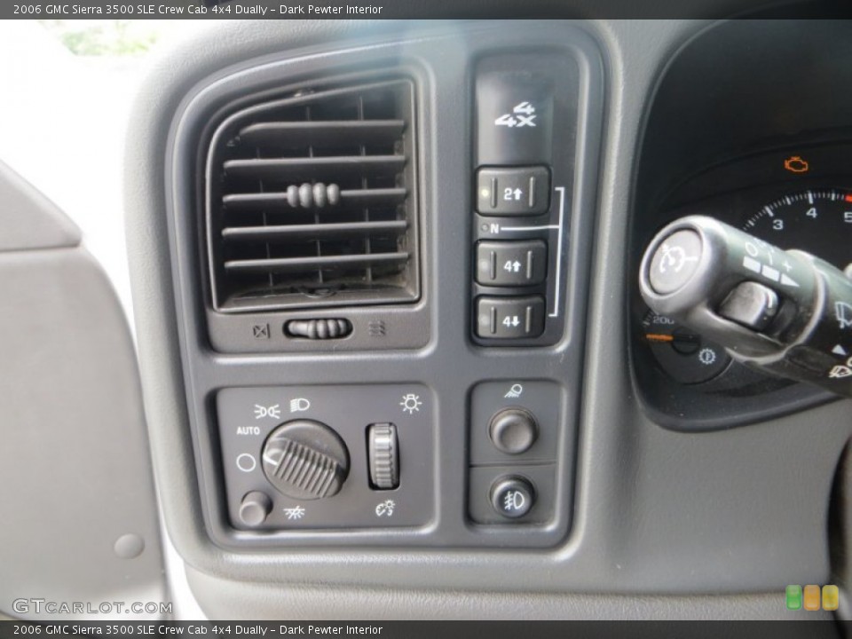 Dark Pewter Interior Controls for the 2006 GMC Sierra 3500 SLE Crew Cab 4x4 Dually #83431015