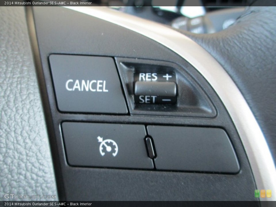 Black Interior Controls for the 2014 Mitsubishi Outlander SE S-AWC #83435899