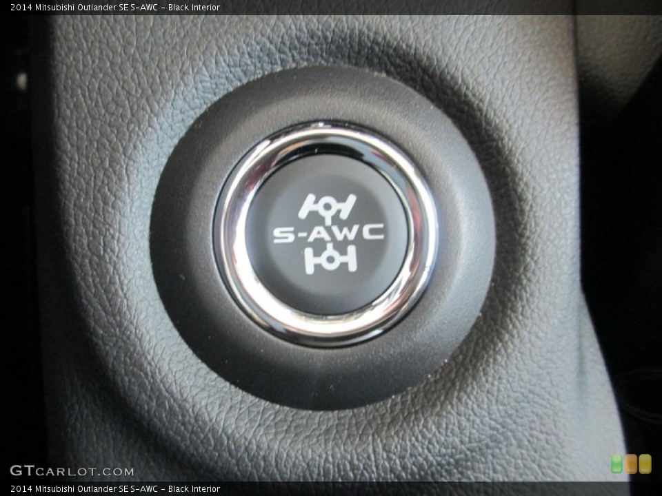 Black Interior Controls for the 2014 Mitsubishi Outlander SE S-AWC #83436025