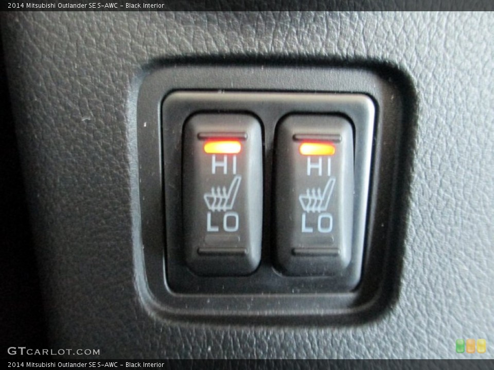 Black Interior Controls for the 2014 Mitsubishi Outlander SE S-AWC #83436049