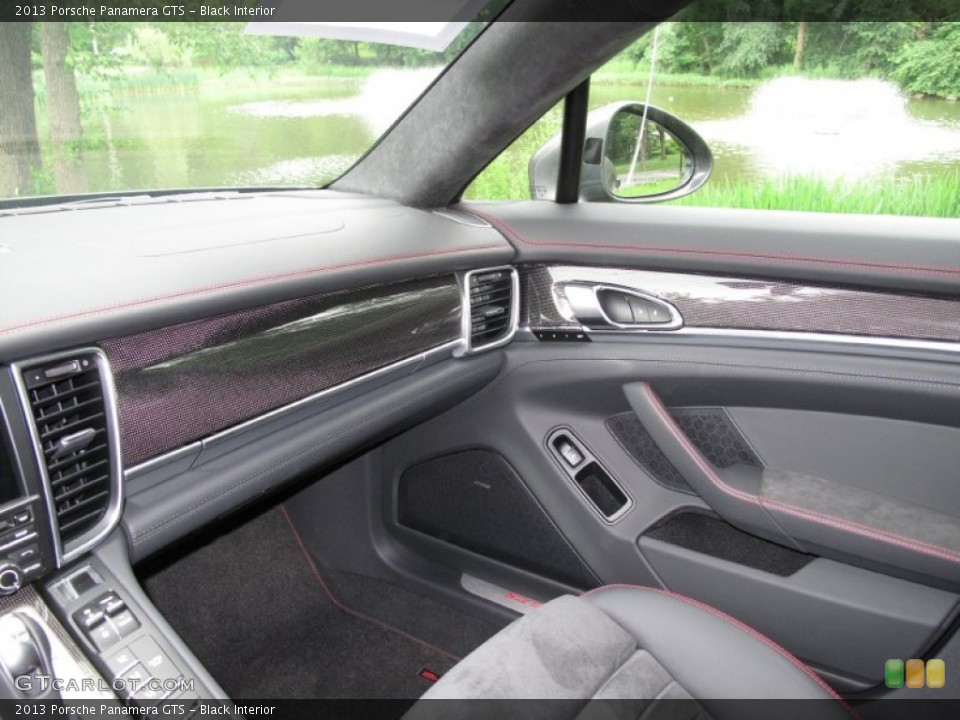 Black Interior Photo for the 2013 Porsche Panamera GTS #83436349