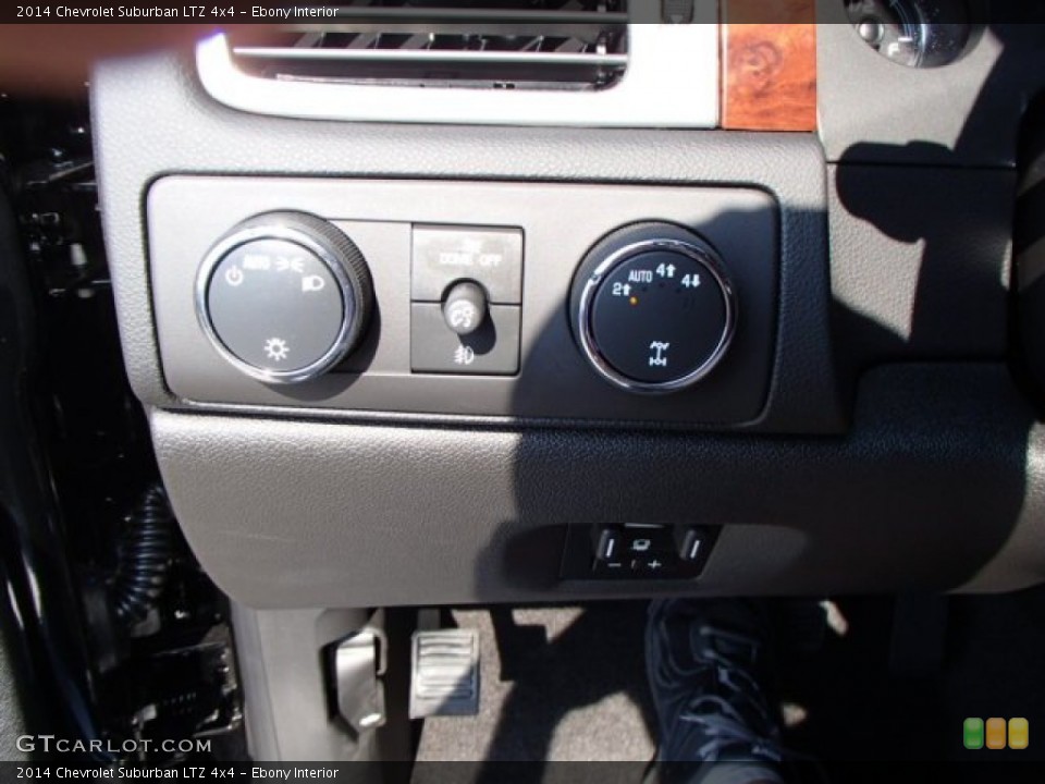 Ebony Interior Controls for the 2014 Chevrolet Suburban LTZ 4x4 #83438596