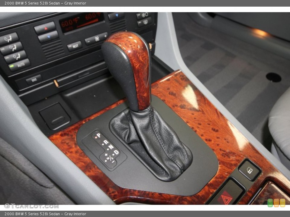 Gray Interior Transmission for the 2000 BMW 5 Series 528i Sedan #83455645