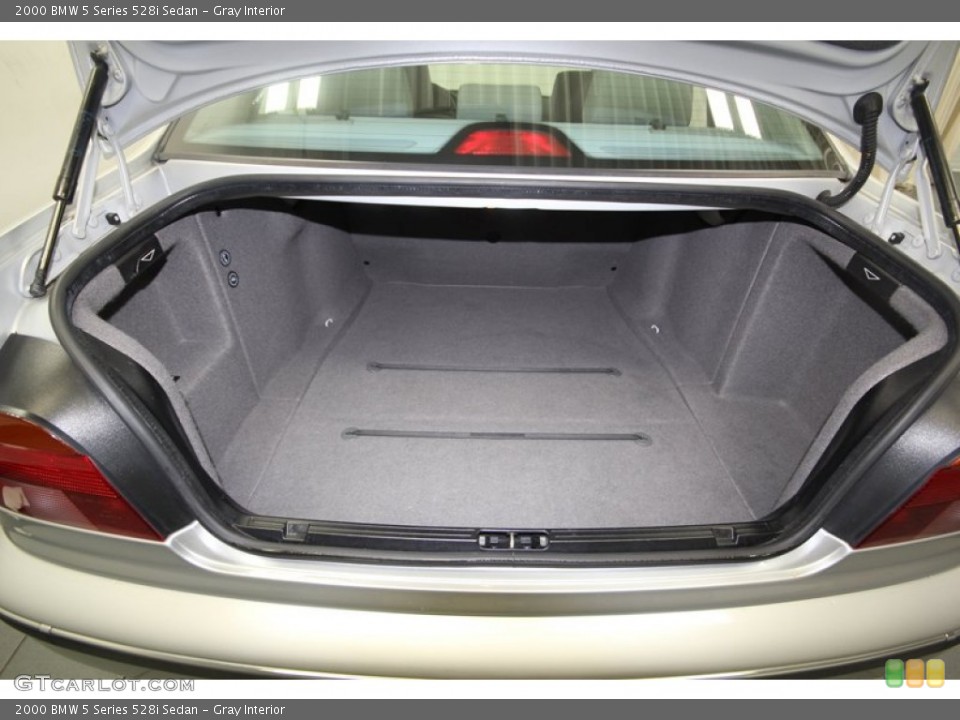 Gray Interior Trunk for the 2000 BMW 5 Series 528i Sedan #83455804
