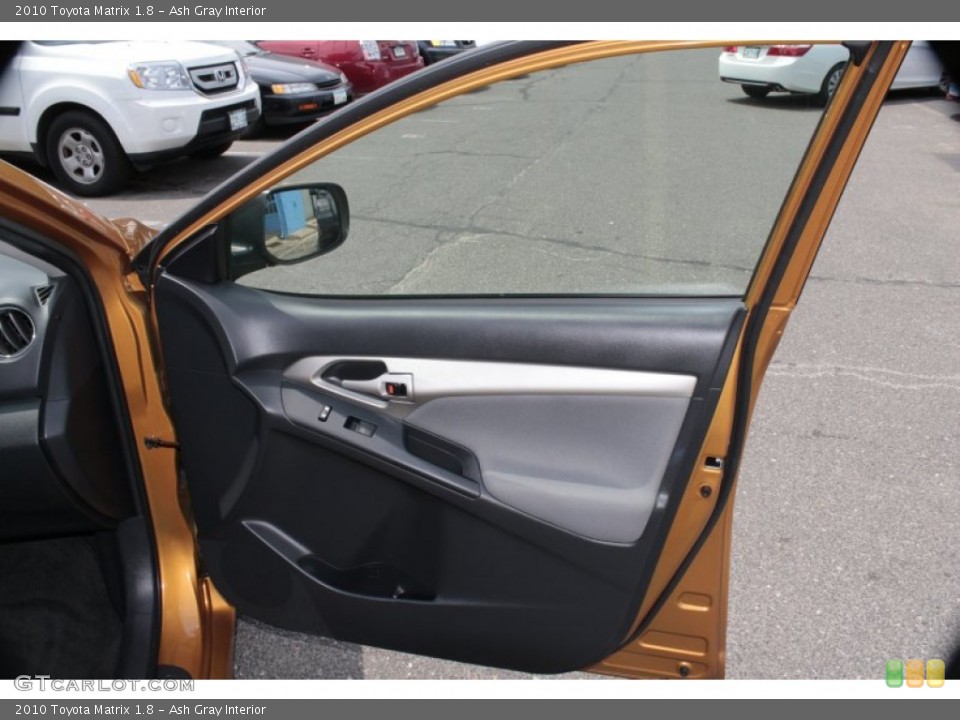 Ash Gray Interior Door Panel for the 2010 Toyota Matrix 1.8 #83490532