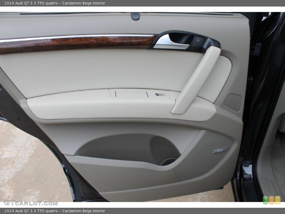 Cardamom Beige Interior Door Panel for the 2014 Audi Q7 3.0 TFSI quattro #83529477