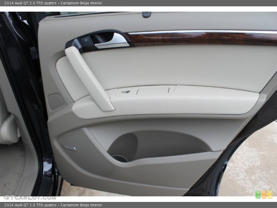 Cardamom Beige Interior Door Panel for the 2014 Audi Q7 3.0 TFSI quattro #83529562